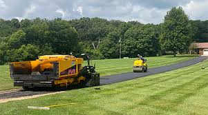 Professional Driveway Paving  in Bluffton, IN